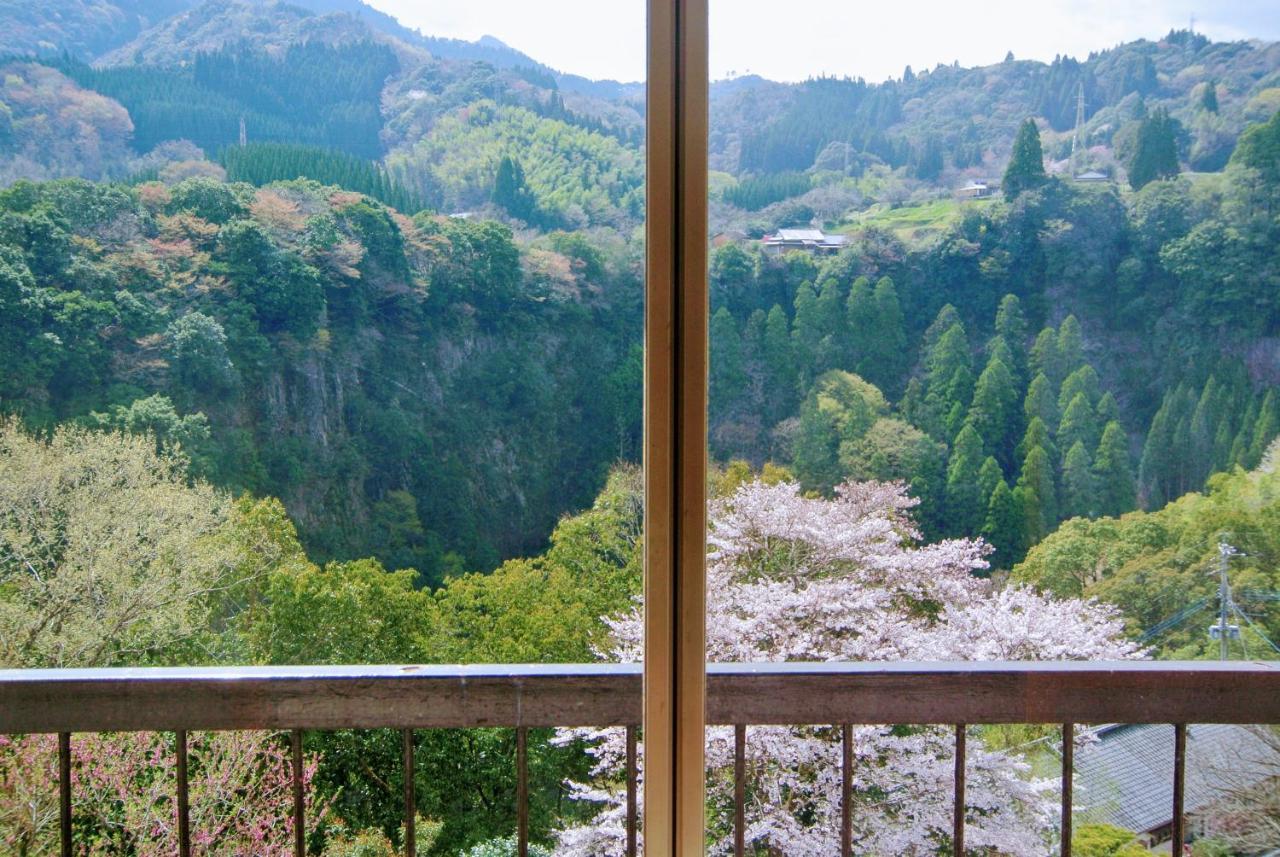 Takachiho B&B Ukigumo Esterno foto