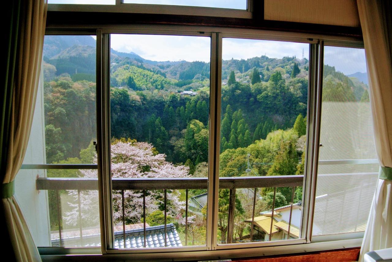 Takachiho B&B Ukigumo Esterno foto